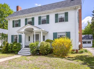 72 South St, Gorham, ME 04038