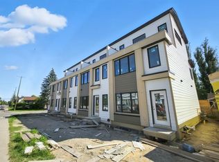 3303 N 21st Ave SW, Calgary, AB T3E6N2