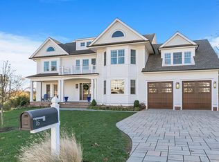 16 N Tamarack Dr, Brielle, NJ 08730