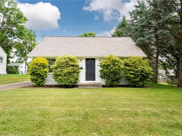 804 Werstler Ave NW, North Canton, OH 44720