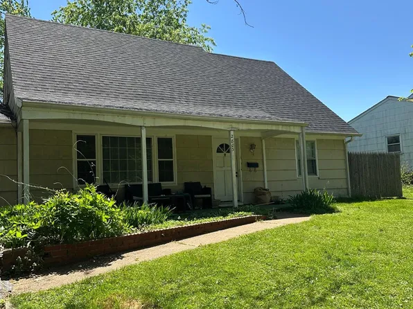 2803 Barberry Ln, Bowie, MD 20715