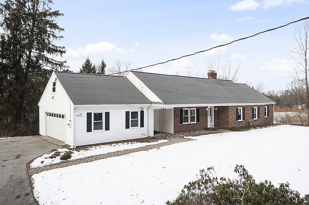 233 Foster St, Littleton, MA 01460 Zillow