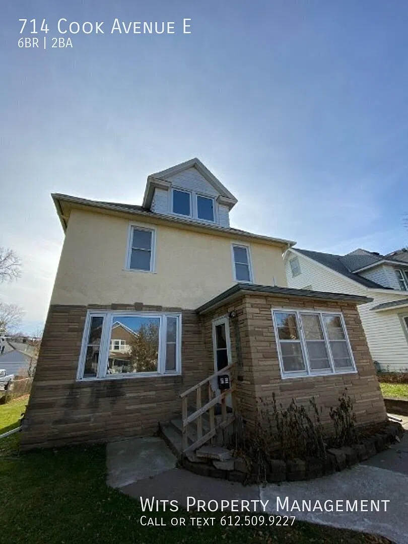 Wonderful 6 bedroom 2 bathroom home: Section 8 accepted — Photo 1