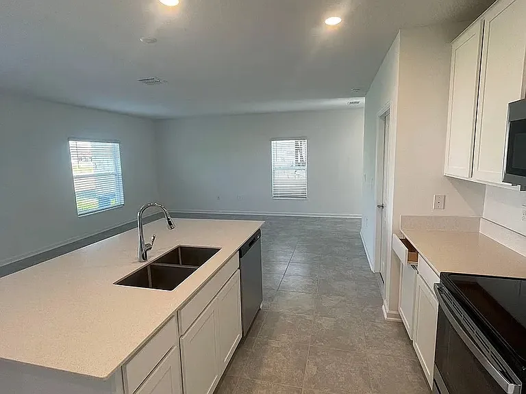 336 Heroic Rd — Photo 6