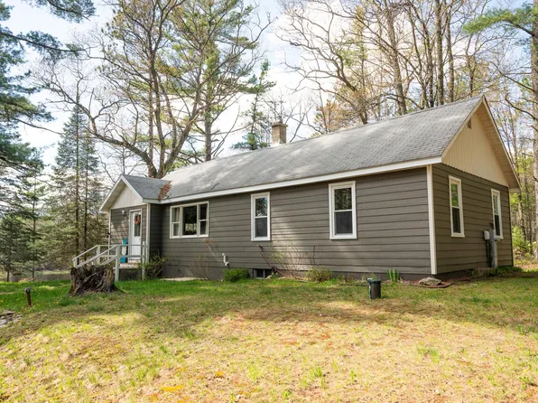 969 Bloom Rd, Eagle River, WI 54521