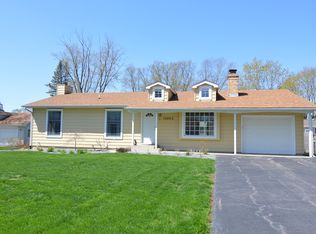 10003 Nippersink Dr, Richmond, IL 60071