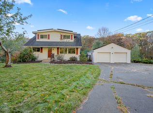 115 Porter Ave, Middlebury, CT 06762