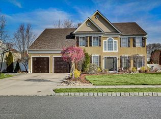31 Paceview Dr, Howell, NJ 07731