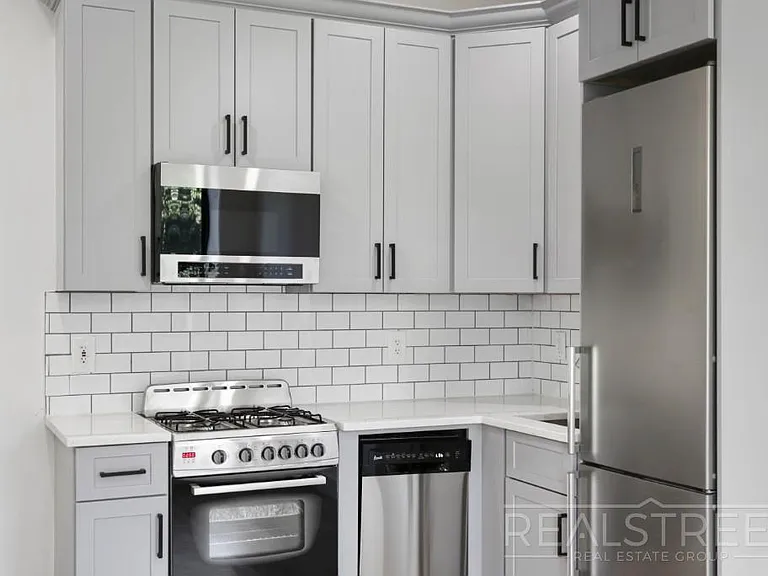 1401 Dean St #2F — Photo 5