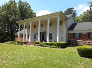 799 Flag Chapel Rd, Jackson, MS 39209