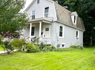 28 Spring Ter, Greenfield, MA 01301