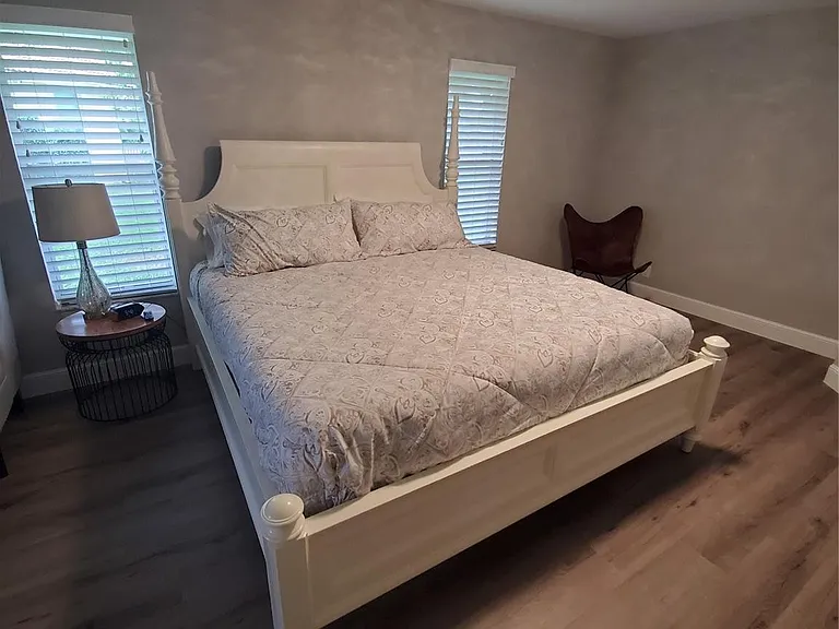 13917 Sheffield Ct — Photo 16