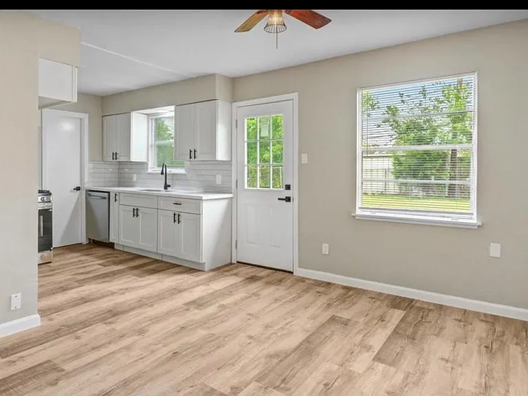 10611 Leitrim Way — Photo 13