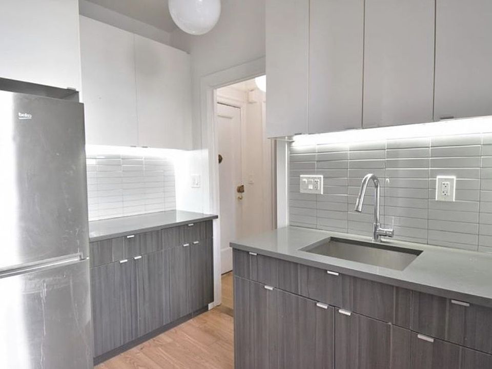 1st image of 100 Cooper St APT 6H