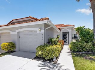 8108 Summer Shores Dr, Delray Beach, FL 33446