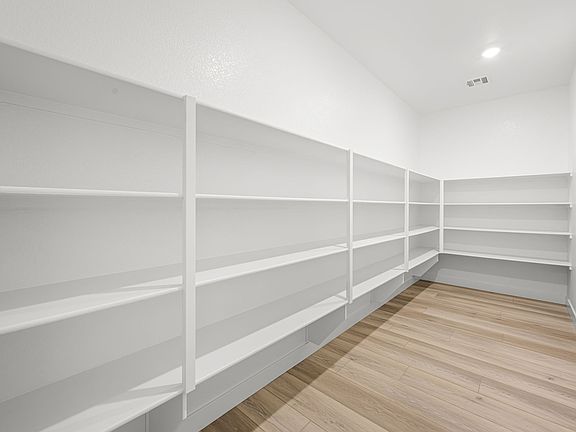 5 web or mls Lennar 3028 W Orco Ln 5