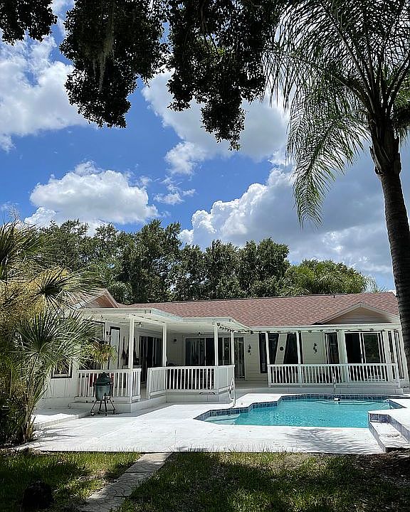 1st image of 2410 Eagle Trace Dr