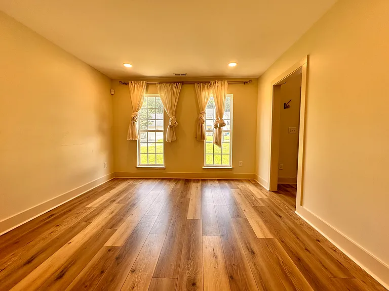 105 Summerwood Pl — Photo 19