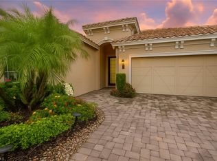 1465 Serrano Cir, Naples, FL 34105