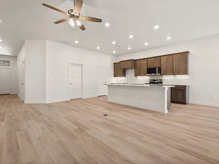 2604 Garland Ave — Photo 7