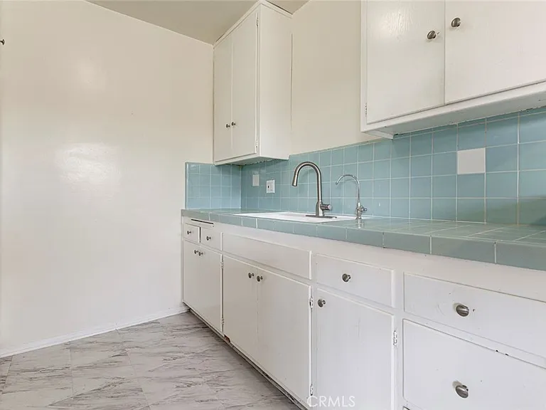 1835 N Alexandria Ave #7 — Photo 13