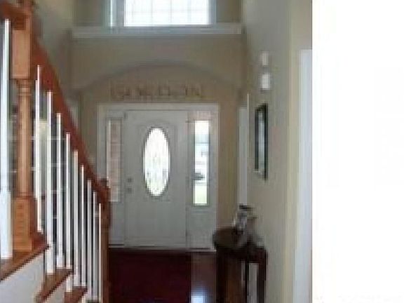 2nd image of 197 Brownstone Dr