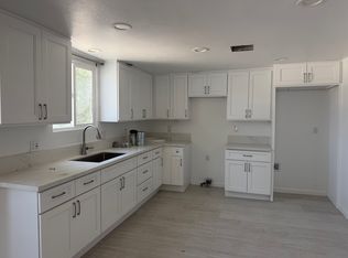 730 W Citrus St, Colton, CA 92324