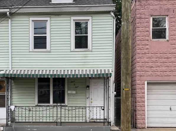 304 Essex St, Gloucester City, NJ 08030