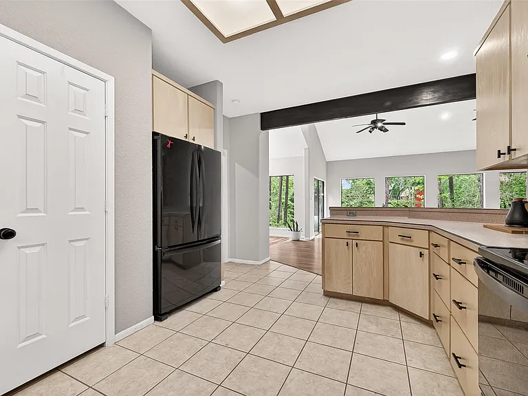 41 Creek Forest Ln — Photo 15