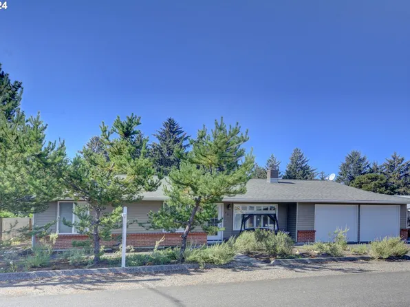 486 Ridge Dr, Gearhart, OR 97138