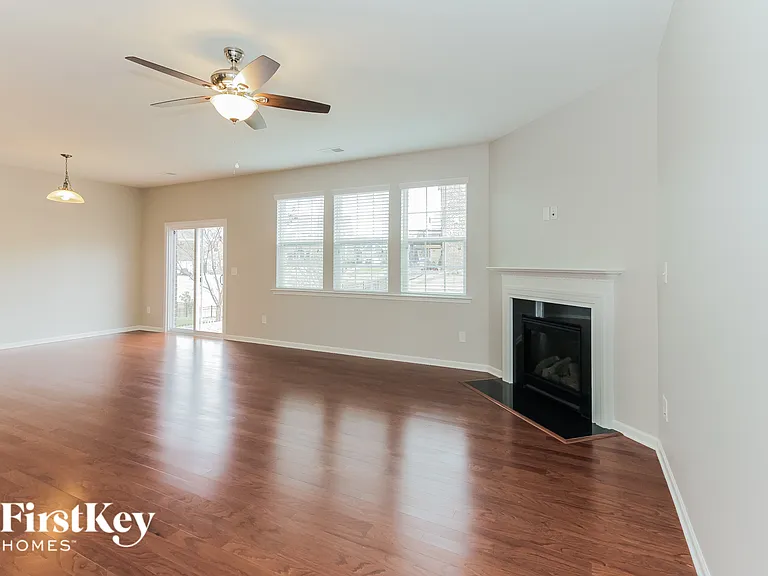 2532 Wellshire Ct — Photo 5