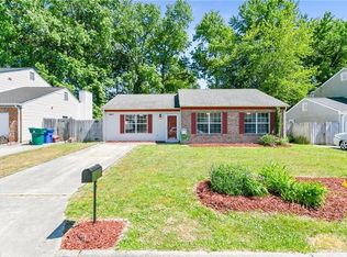 665 Trails Ln, Newport News, VA 23608