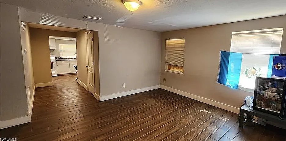 3 bed, 1728 sqft, $1,700 — Photo 3