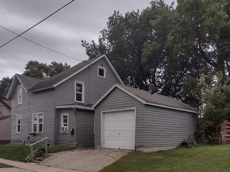 1st image of 322 Willow St