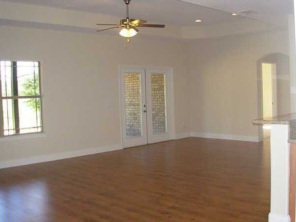 2nd image of 8285 Woodside Ln