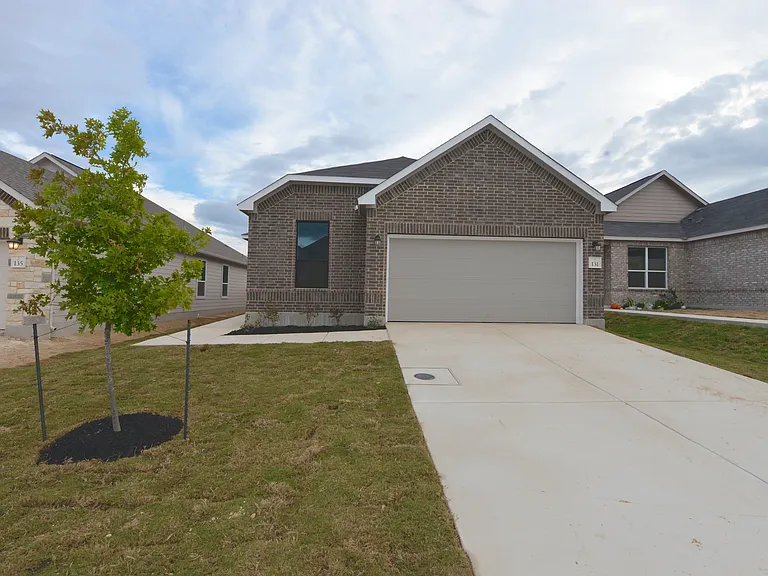 131 E Granite Shores Dr — Photo 1