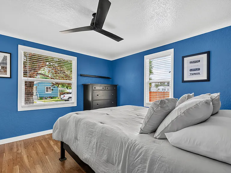 115 N Vinson St — Photo 14