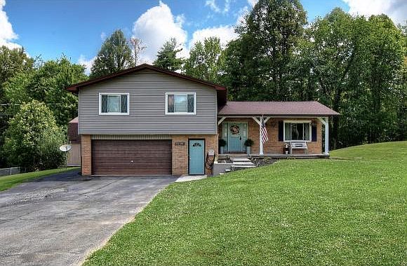 1st image of 119 Meadowstone Dr