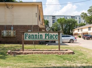 922 Fannin St APT 101, Denton, TX 76201