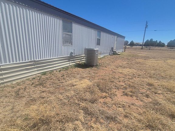 5th image of 1952 S Roosevelt Rd S #8