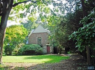 275 Broad Ave, Englewood, NJ