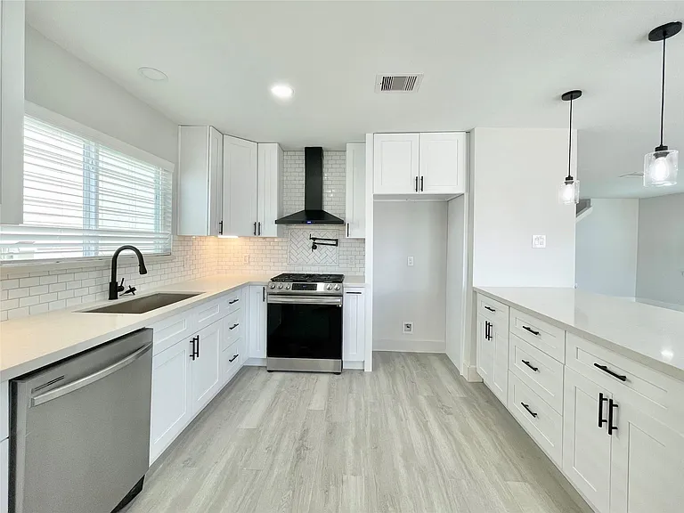 20919 Hall Colony Ct — Photo 8