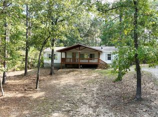 795 Peckerwood Rd, Jacksons Gap, AL 36861