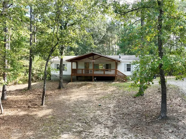 795 Peckerwood Rd, Jacksons Gap, AL 36861
