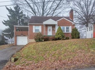 112 Illinois Dr, New Kensington, PA 15068