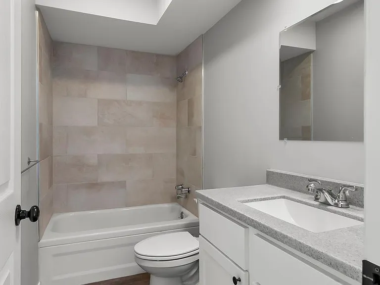 136 S Lorimier St #4 — Photo 6