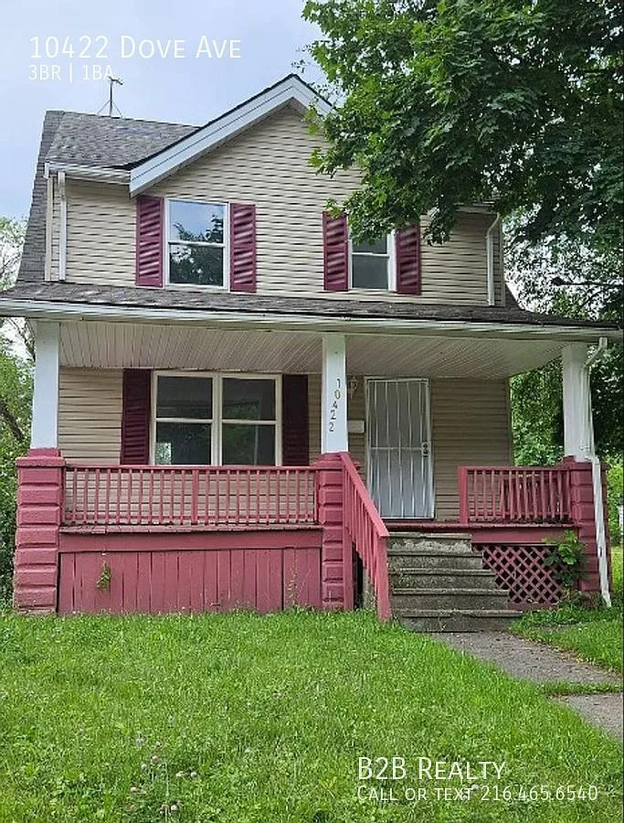 10422 Dove Ave photo 1