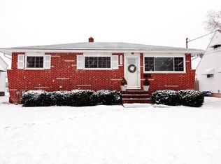 14657 S Gallatin Blvd, Brookpark, OH 44142