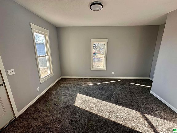 4th image of 3500 1st St
