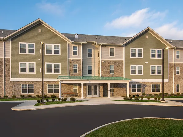 Residences at Maple Glen, 201 Professional Pkwy, Marysville, OH 43040